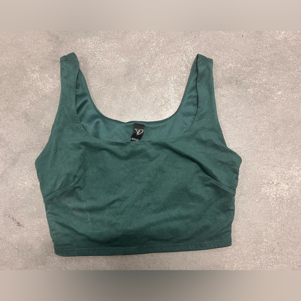 Women’s crop size M - Picture 2 of 2